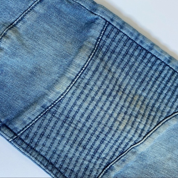 H&M Divided Denim Skinny Jeans - Picture 3 of 7